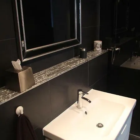 Apartment Black&white